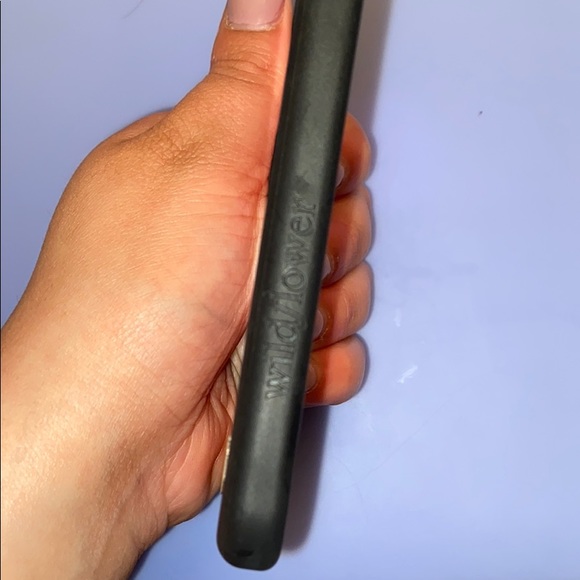 Chao Bella wildflower case I phone 6 plus case - Picture 2 of 3